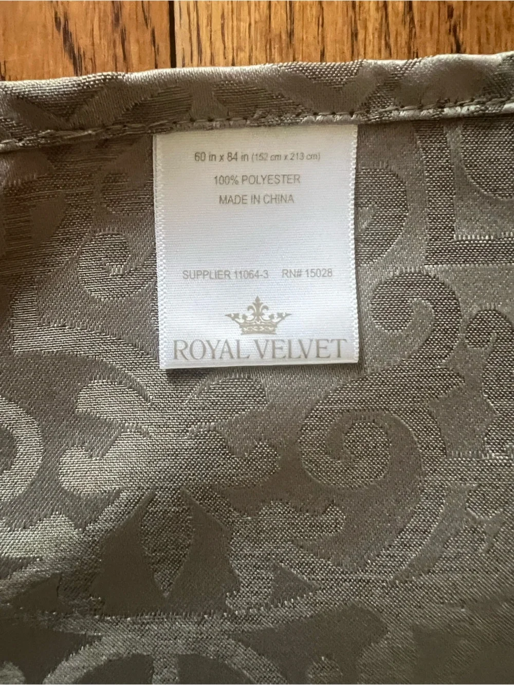 Royal Velvet Tablecloth Rectangular Damask Tan Taupe 60” x 84”